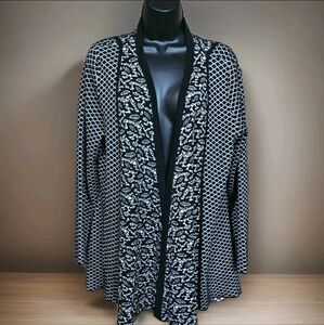 Belldini Cardigan Sweater Womens XL Black White Printed Cotton Blend EUC